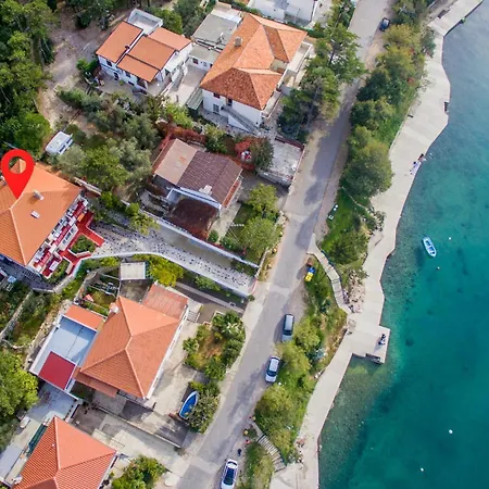 1 Bedroom Lovely In Silo (Krk)