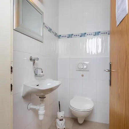 1 Bedroom Lovely In Silo (Krk)