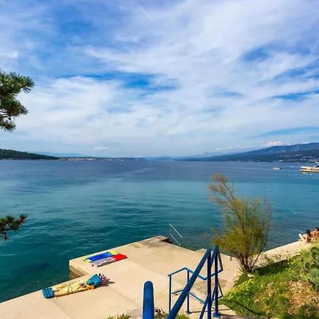 Apartman 1 Bedroom Lovely In *
